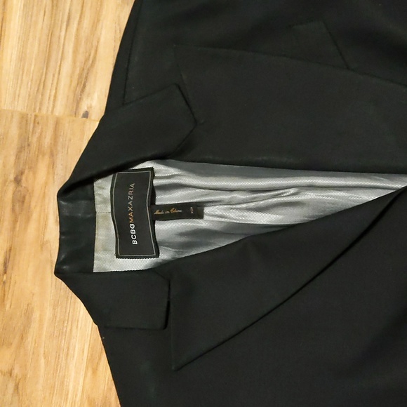BCBGMaxAzria Black One Button Blazer - Picture 3 of 9